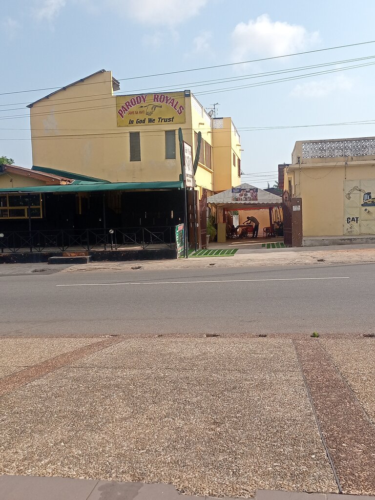 Organization of events Parody royals, Accra, photo