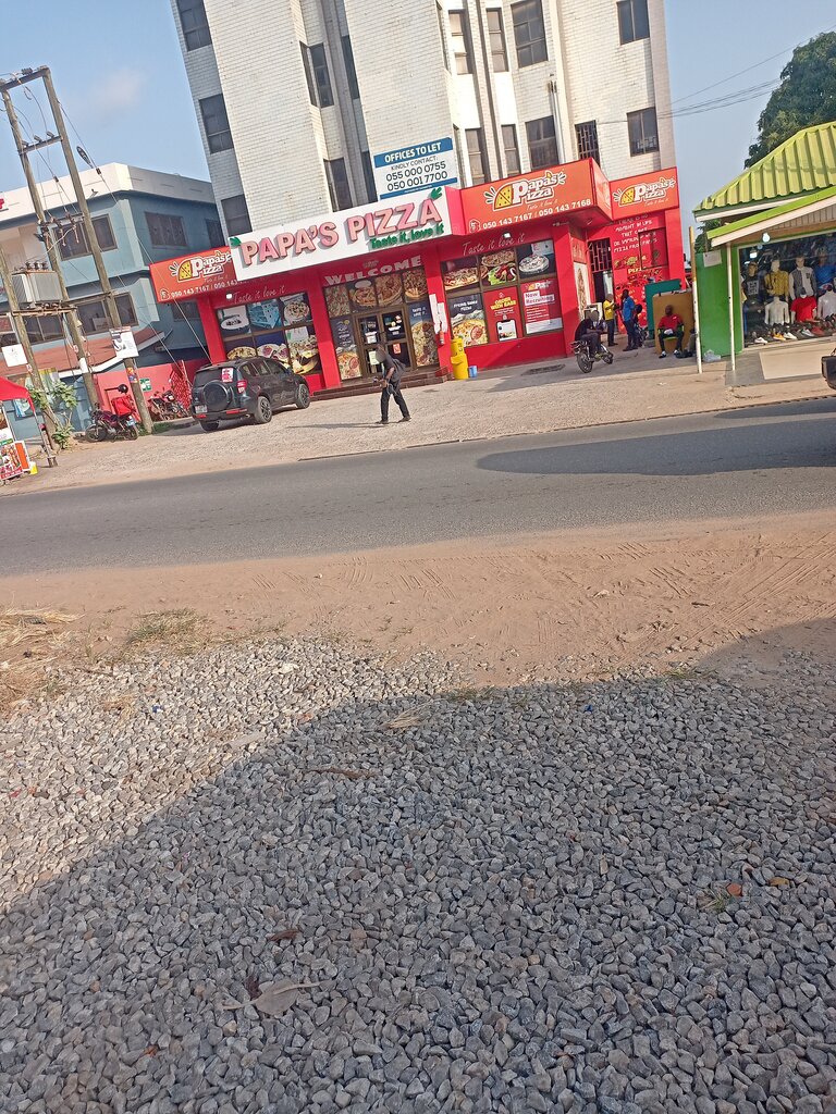 Pizzeria Papa's Pizza, Accra, photo