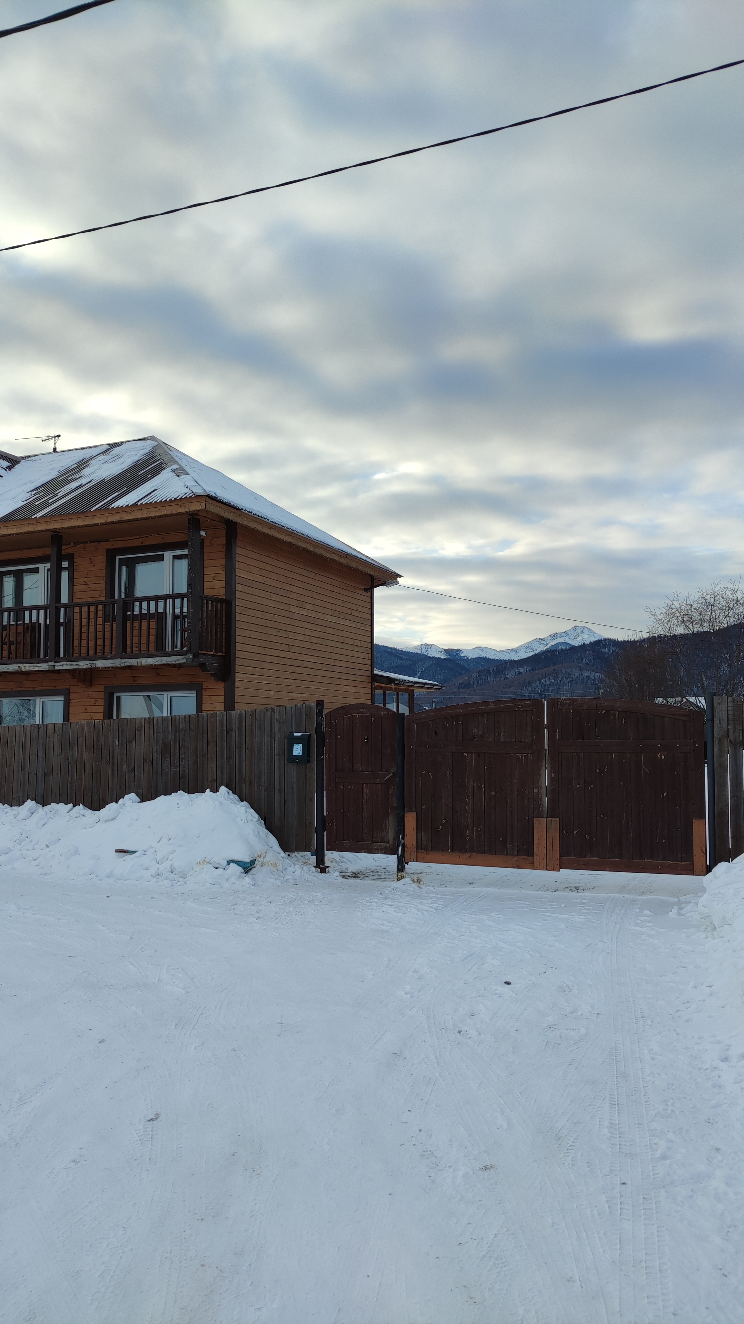 Фото Домик у озера