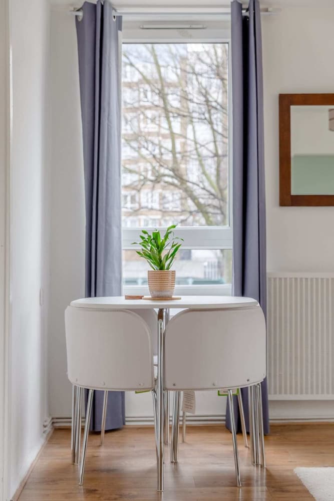 Фото Cosy 1 Bedroom Flat Near Old Street