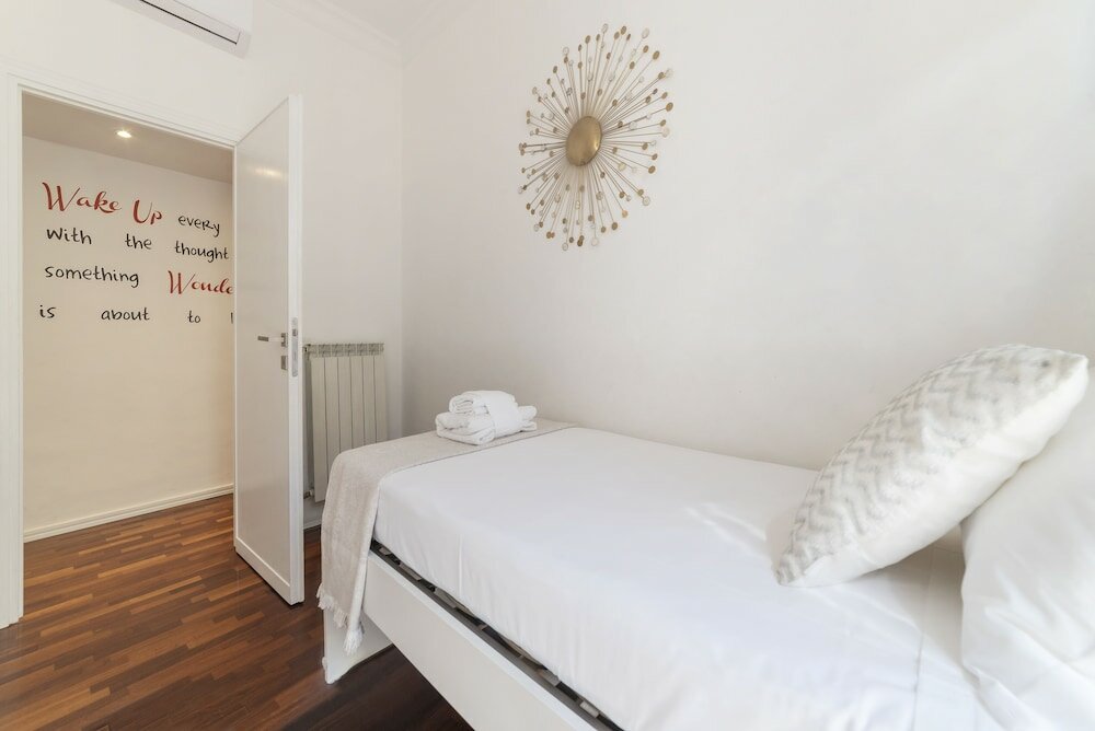 Фото Fontana di Trevi Design Apartment