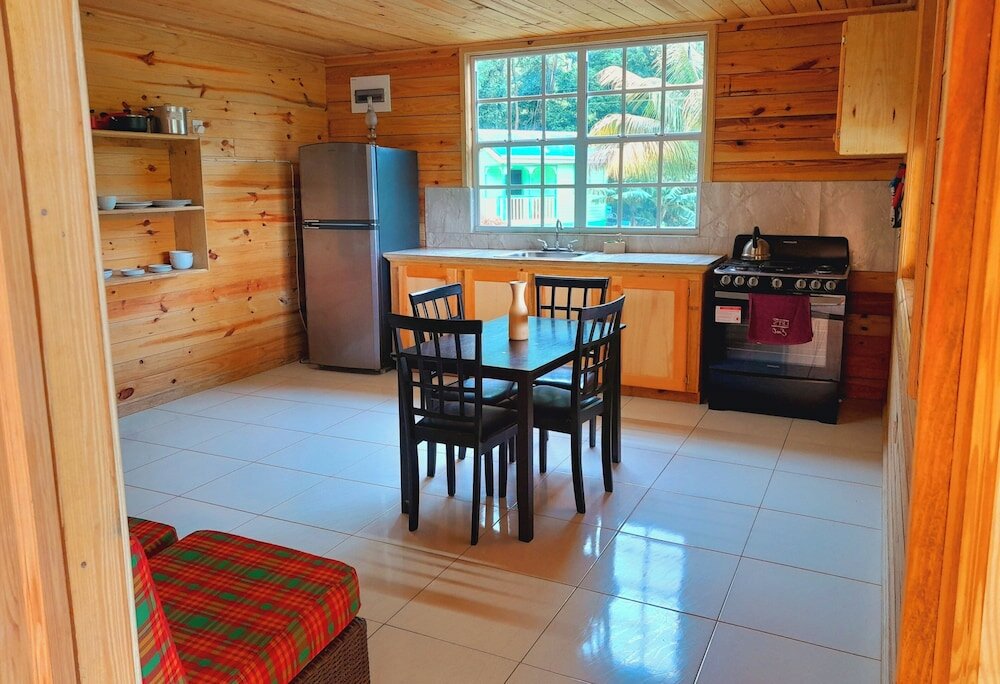 Фото Liberty Suite Cottage 8