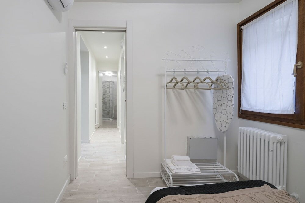 Фото Apartments in San Marco with Canal View