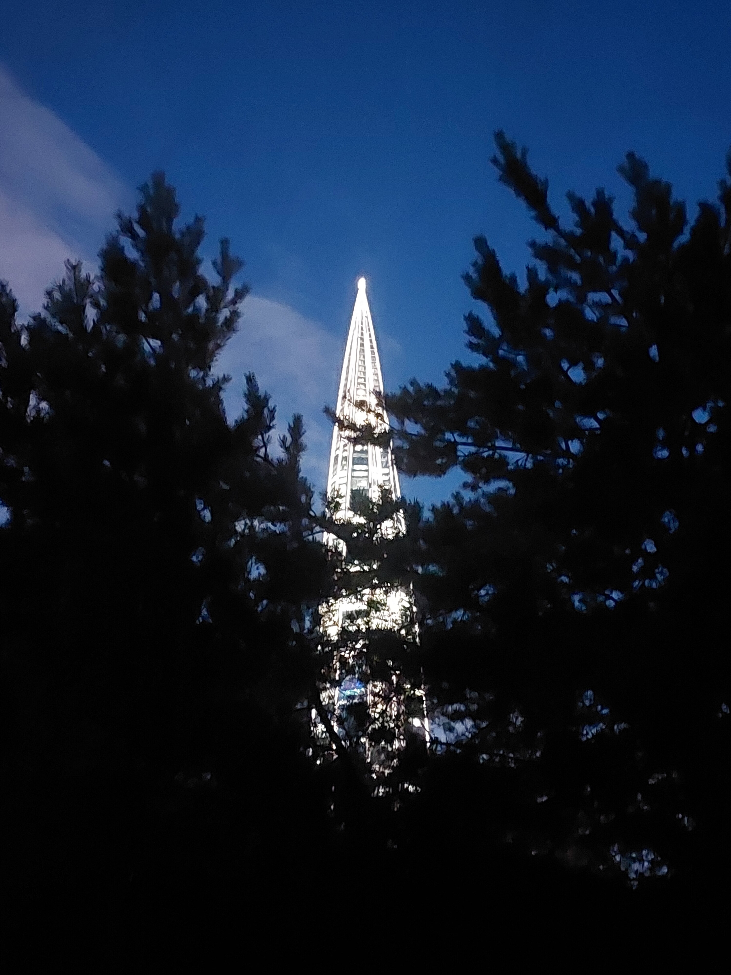 Фото Башни у башни