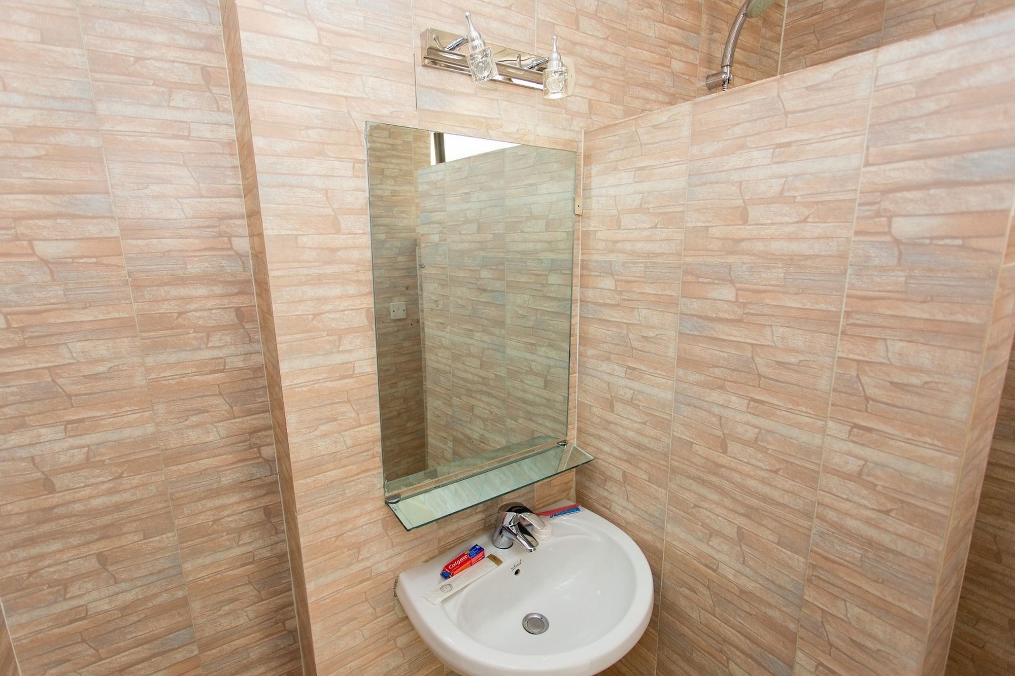 Фото Kigaliview Hotel & Apartments