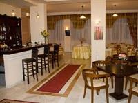 Фото Alexiou Hotel