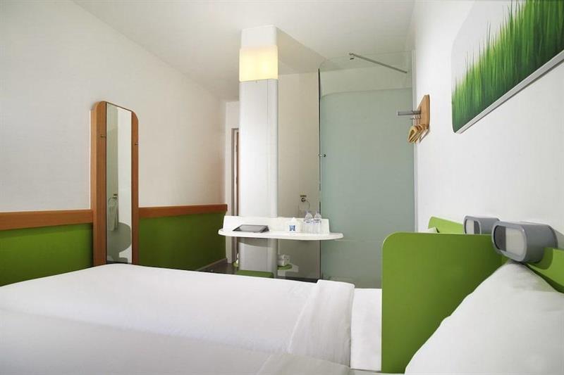 Фото Ibis Budget Bordeaux Aeroport