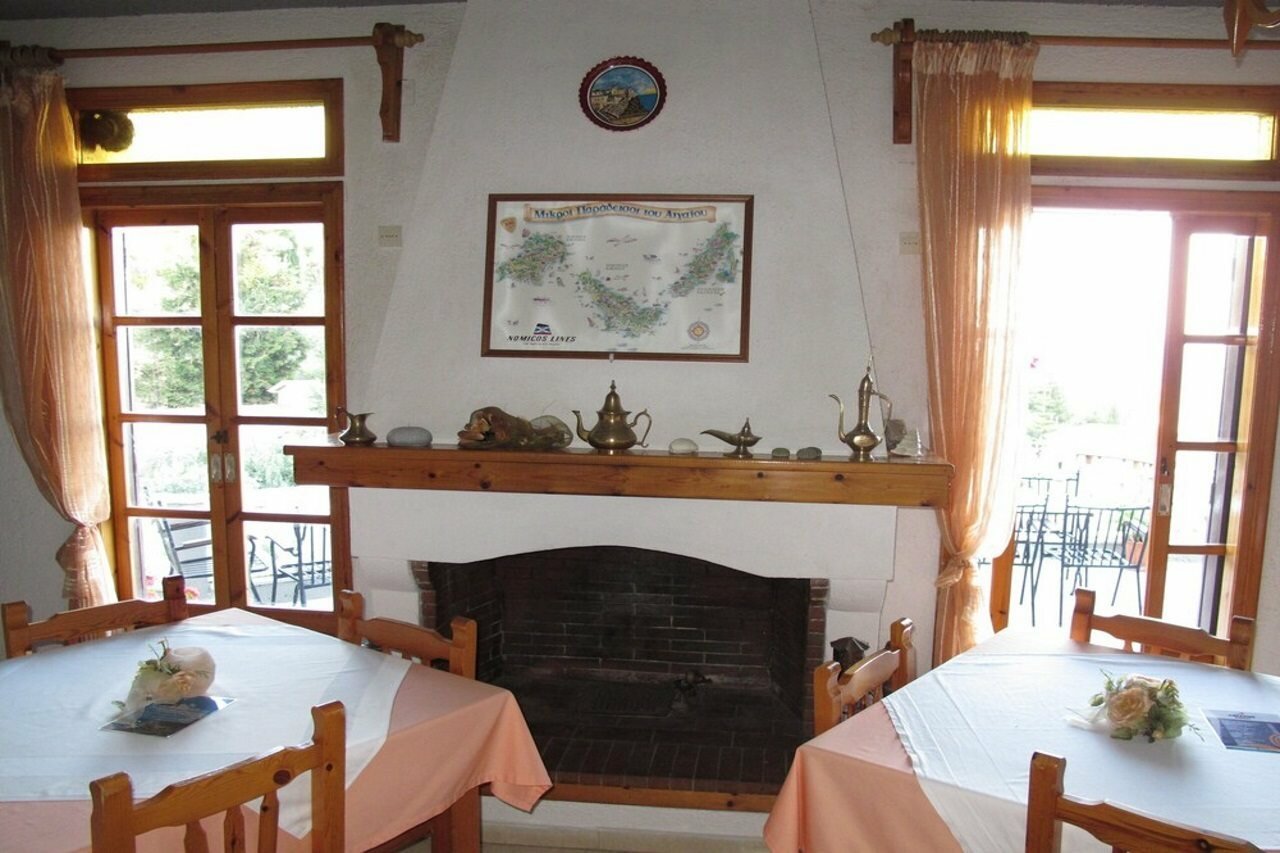 Фото Hotel Ariadne