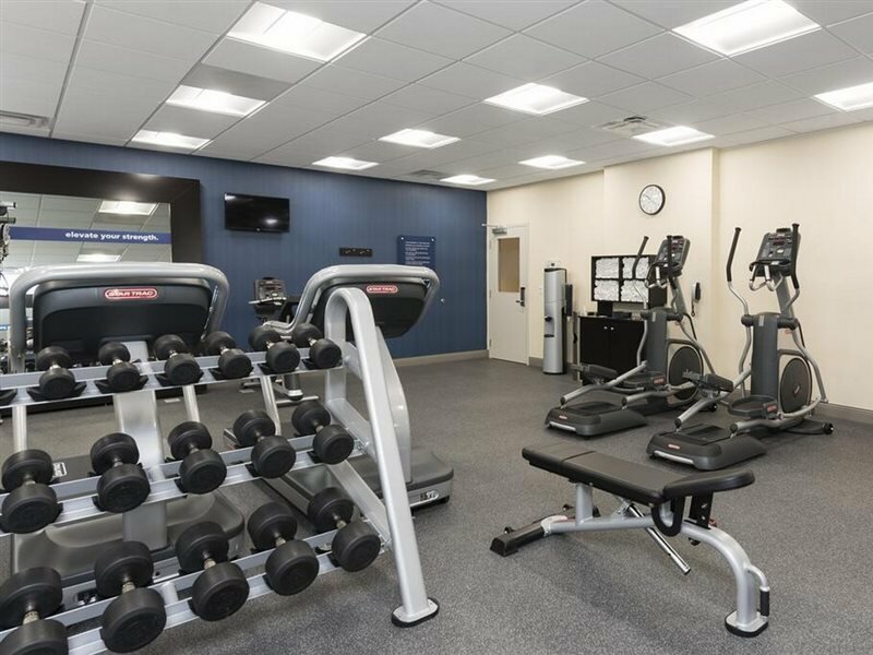 Фото Hampton Inn & Suites Chicago Schaumburg