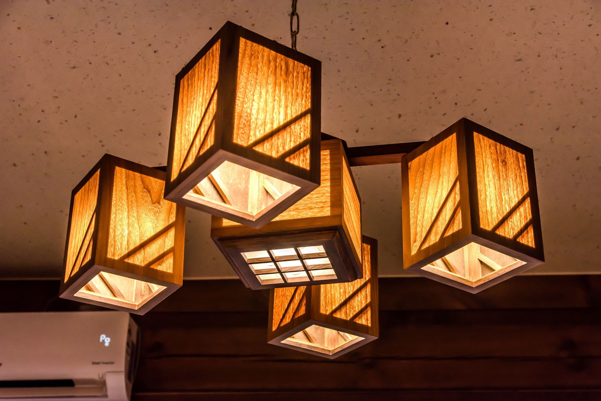 Фото Jeju Hanok Hotel Hallagung