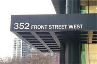 Фото Life Suites - Front and Spadina