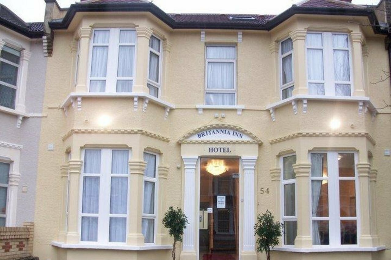 Фото отеля 1