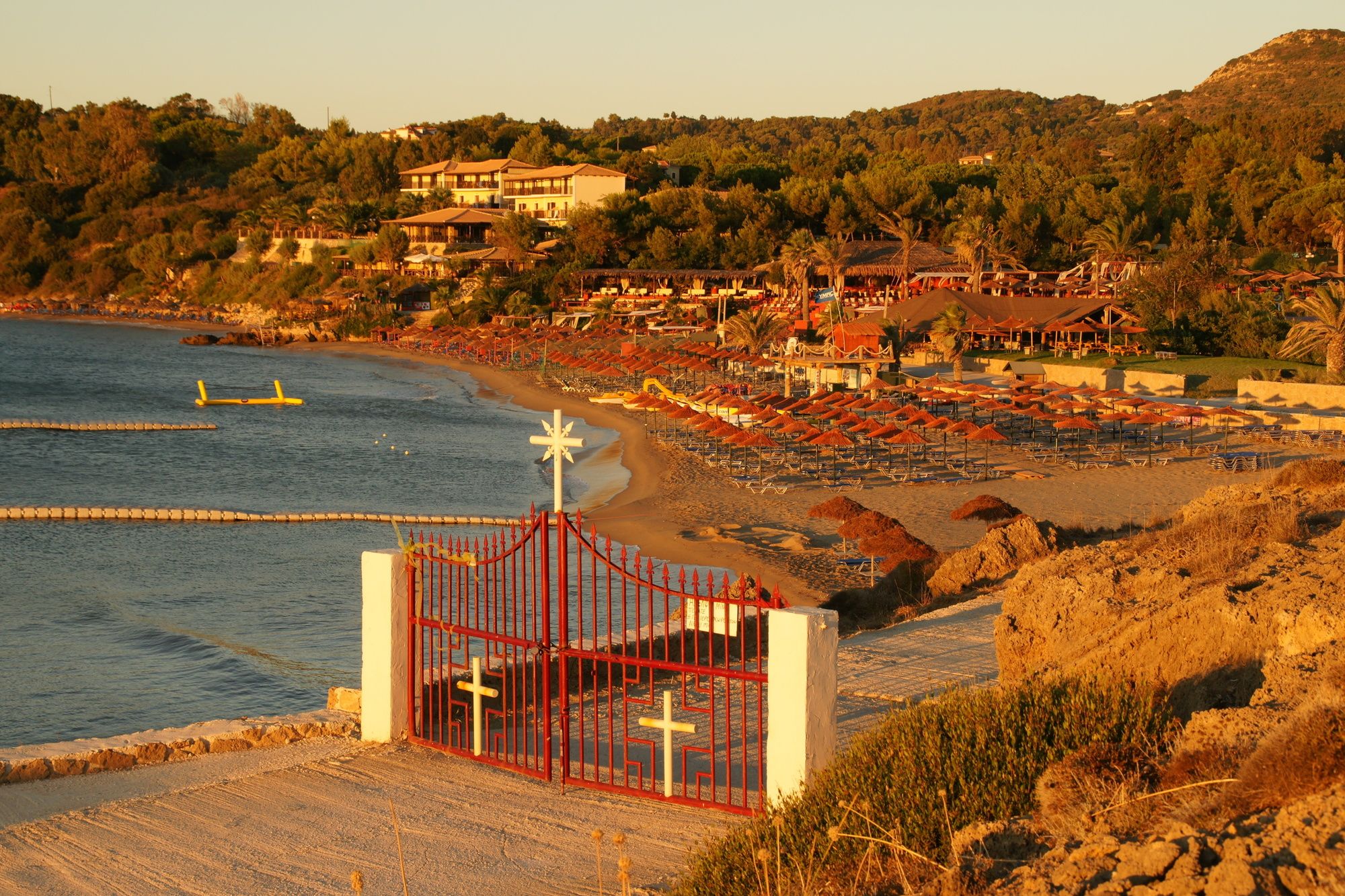 Фото Arazzo Apartments