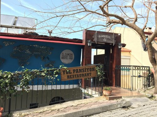 Хостел El Camino Hostel & Pub в Фетхие
