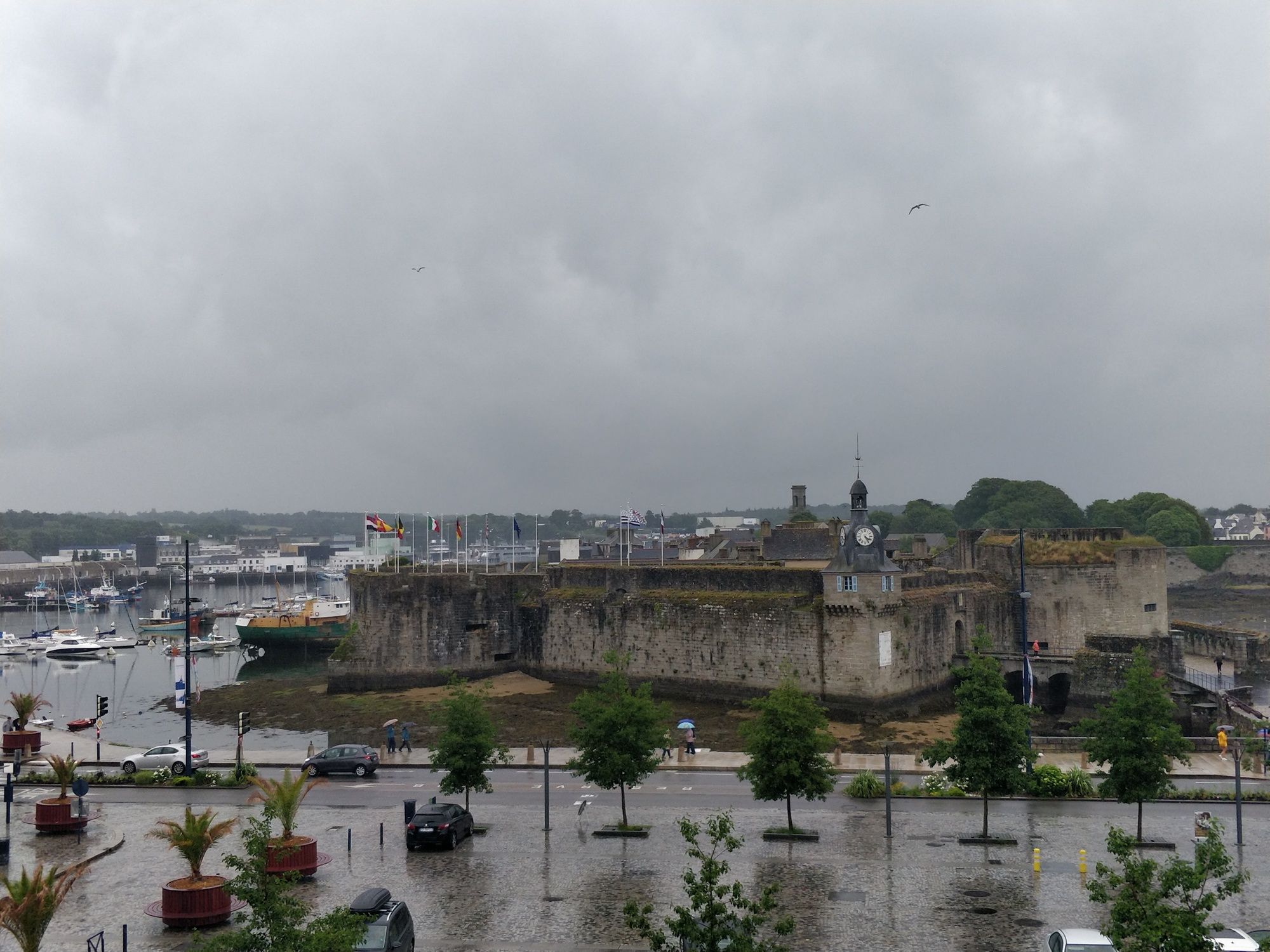 Фото Hôtel Les grands voyageurs