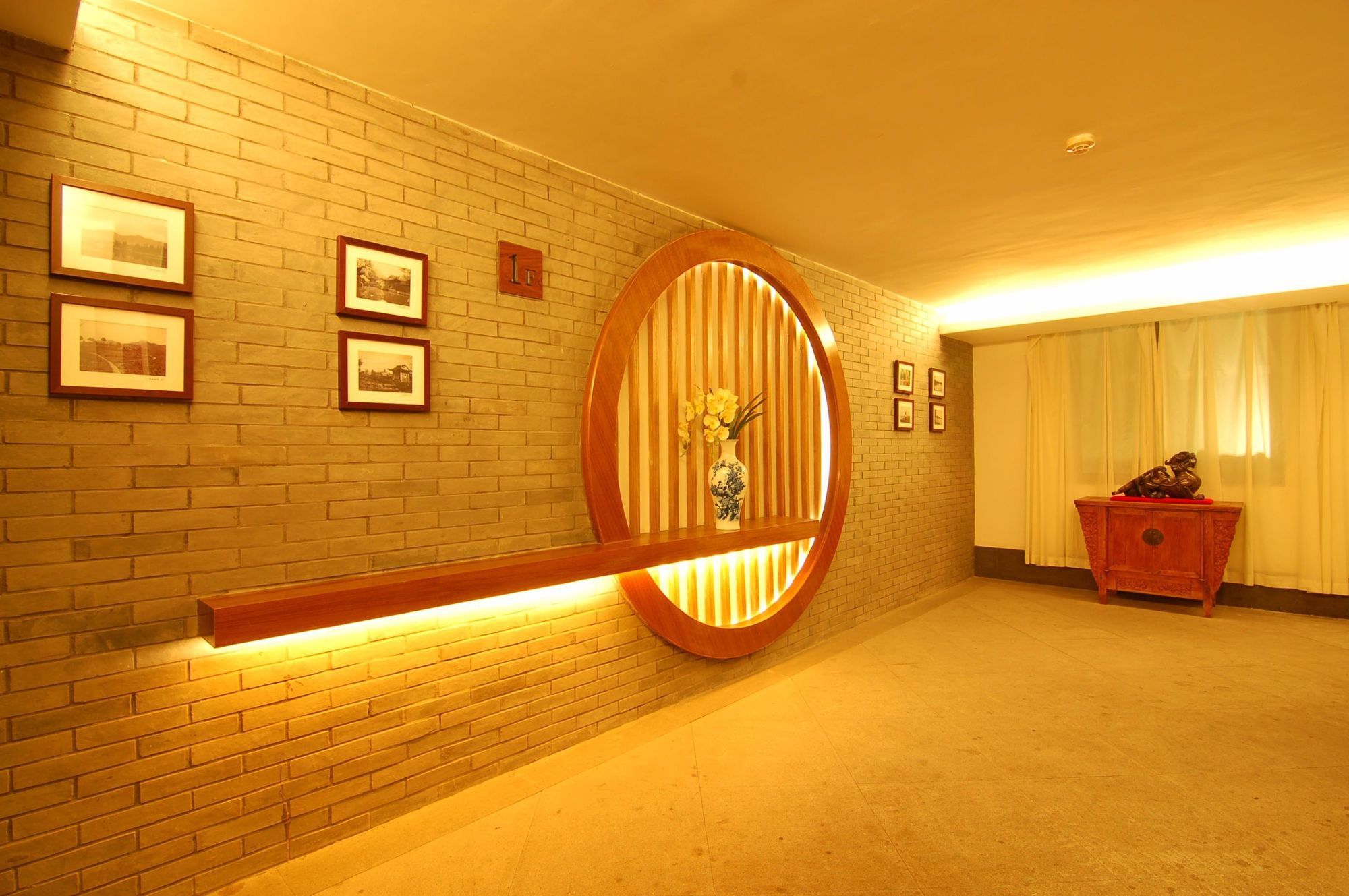 Фото Wuyang Inn Hangzhou