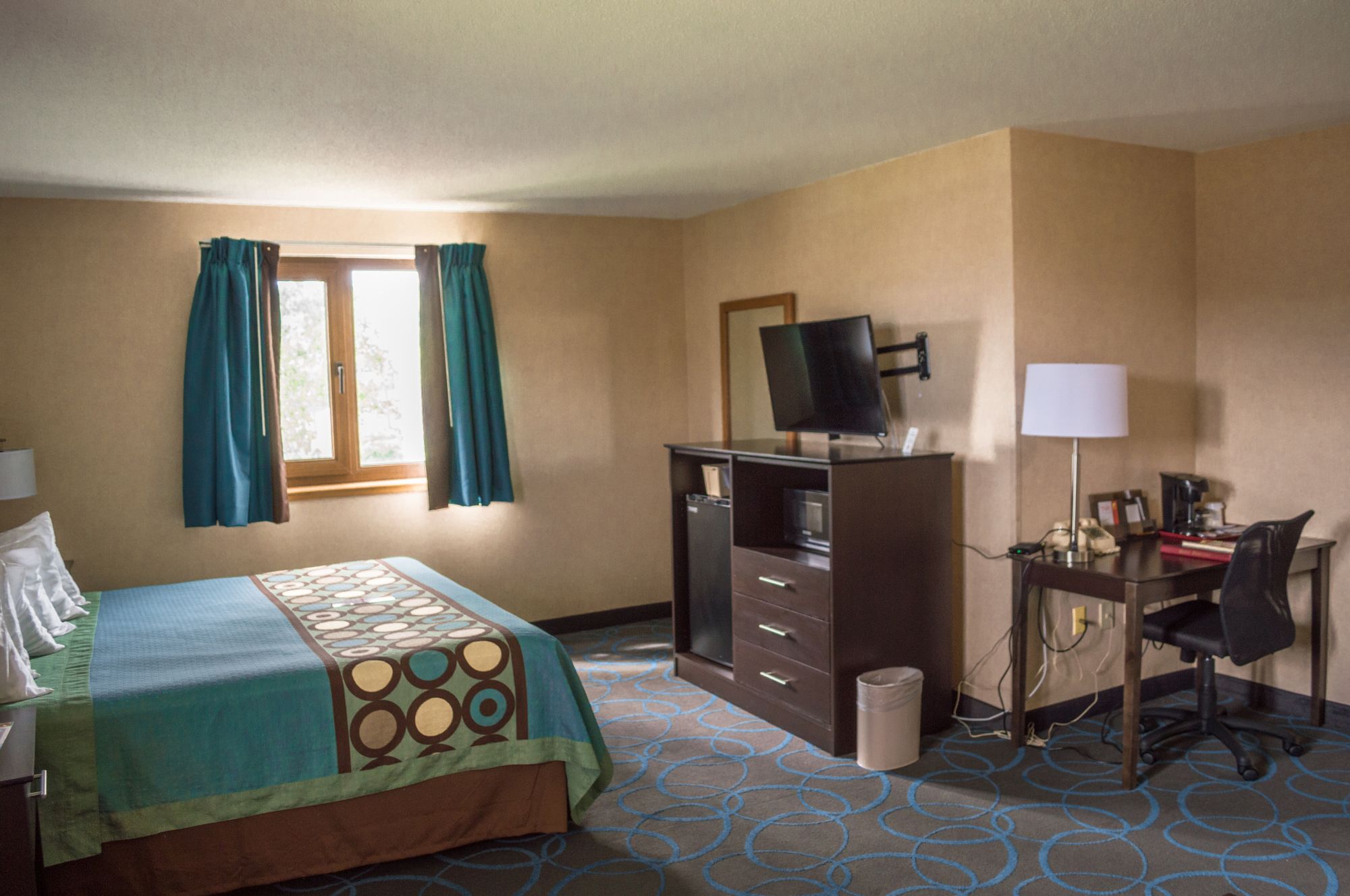 Фото Super 8 by Wyndham Duluth