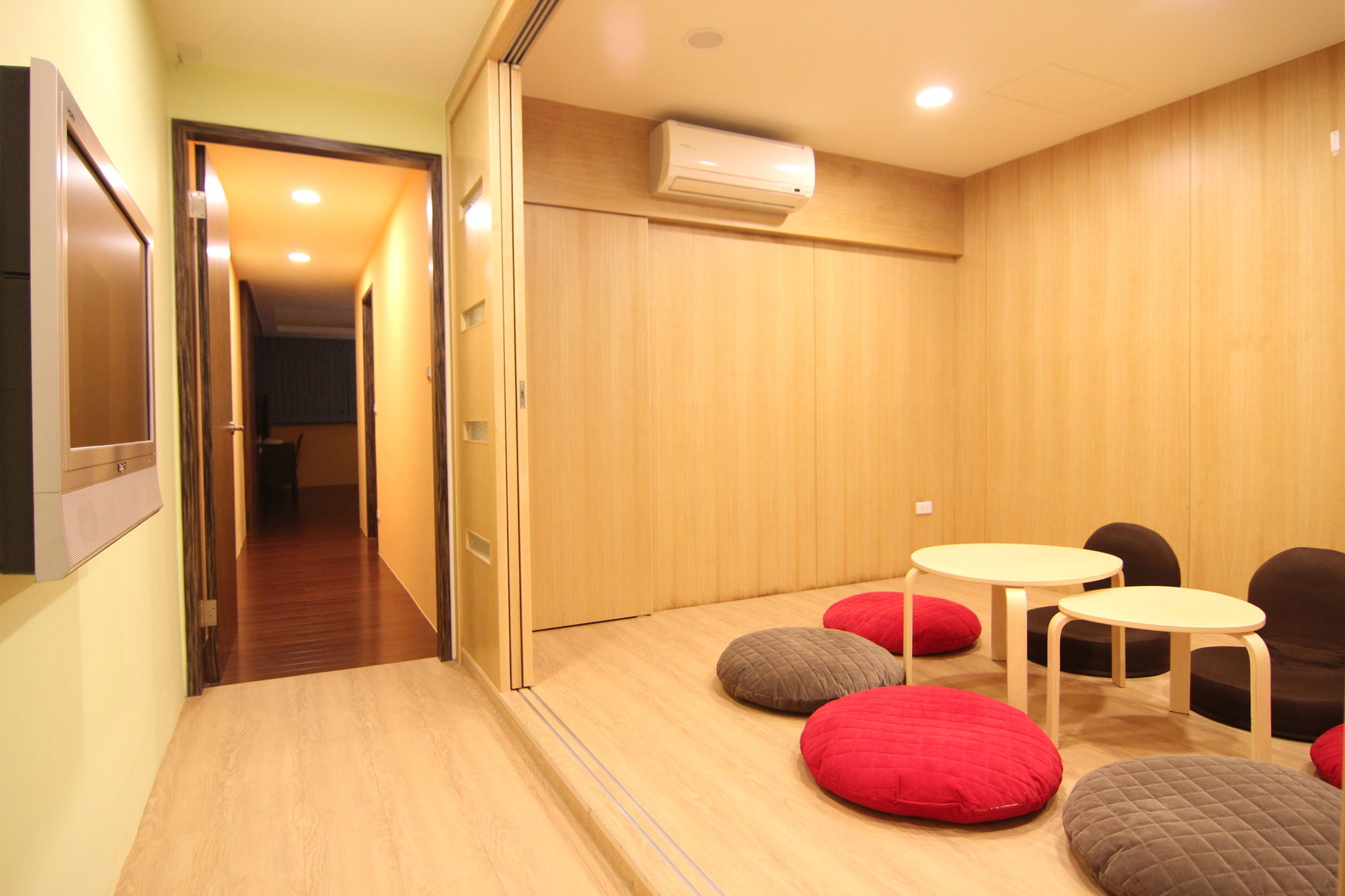 Фото Mei Hsiao Yuen Hostel