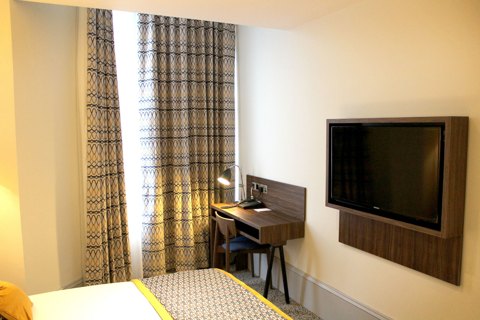 Фото 91 Aparthotel Jesmond Road