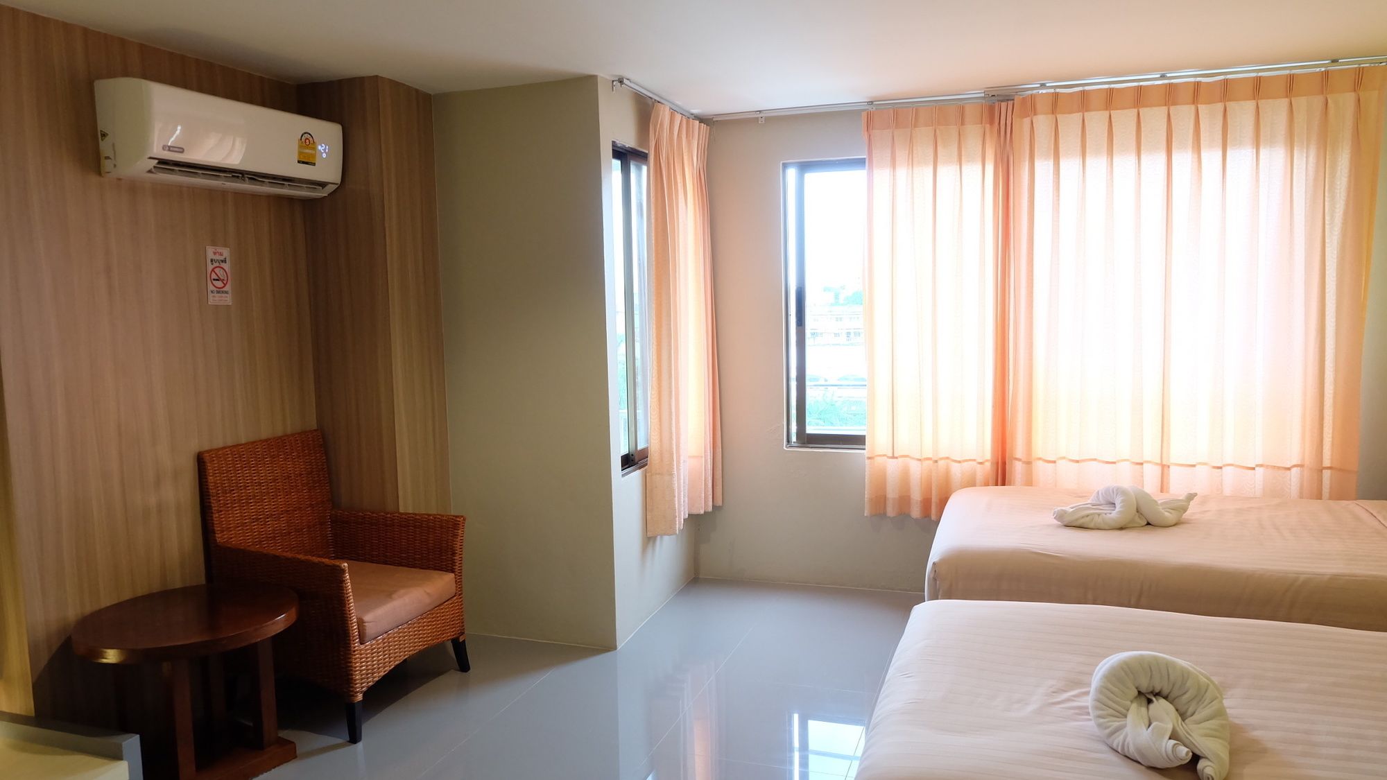 Фото Silom Boutique Hotel Hatyai