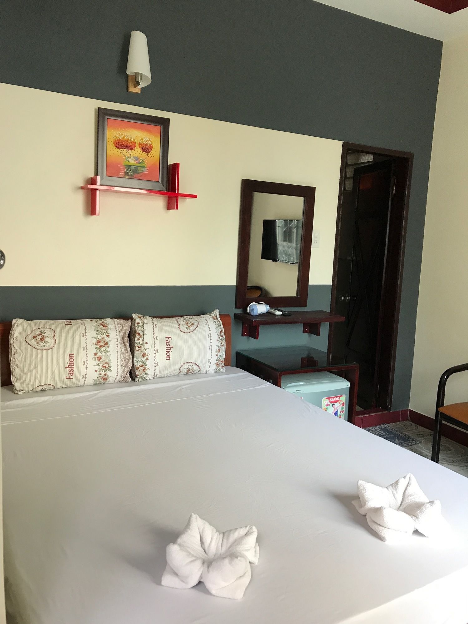 Фото Sunny B Hotel