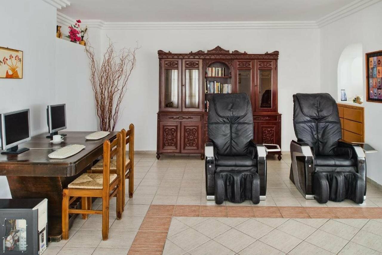 Фото Hotel Makarios