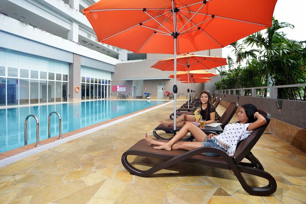 Фото Lexis Suites Penang