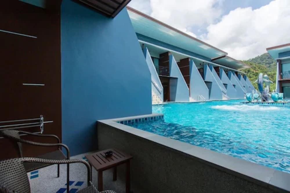 Фото The Phu Beach Hotel