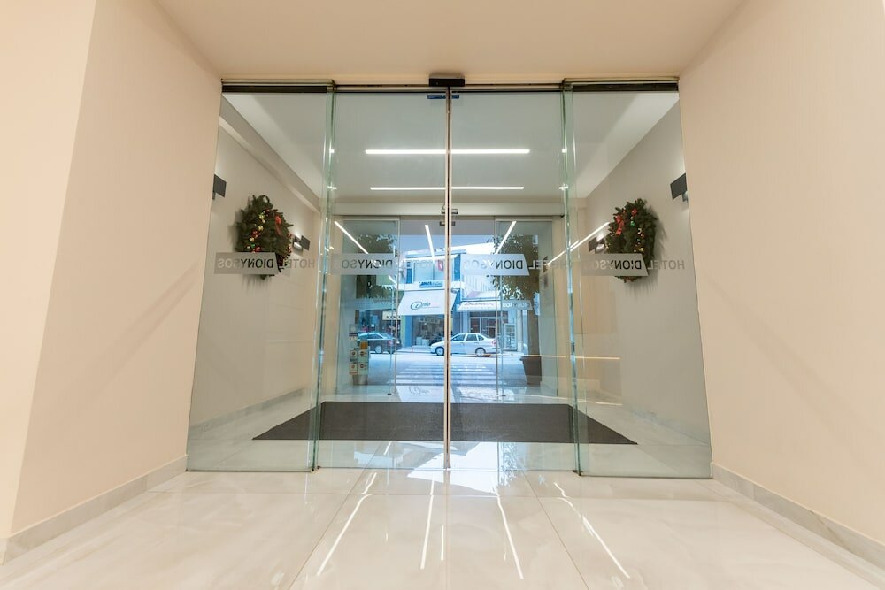 Фото Dionissos Hotel