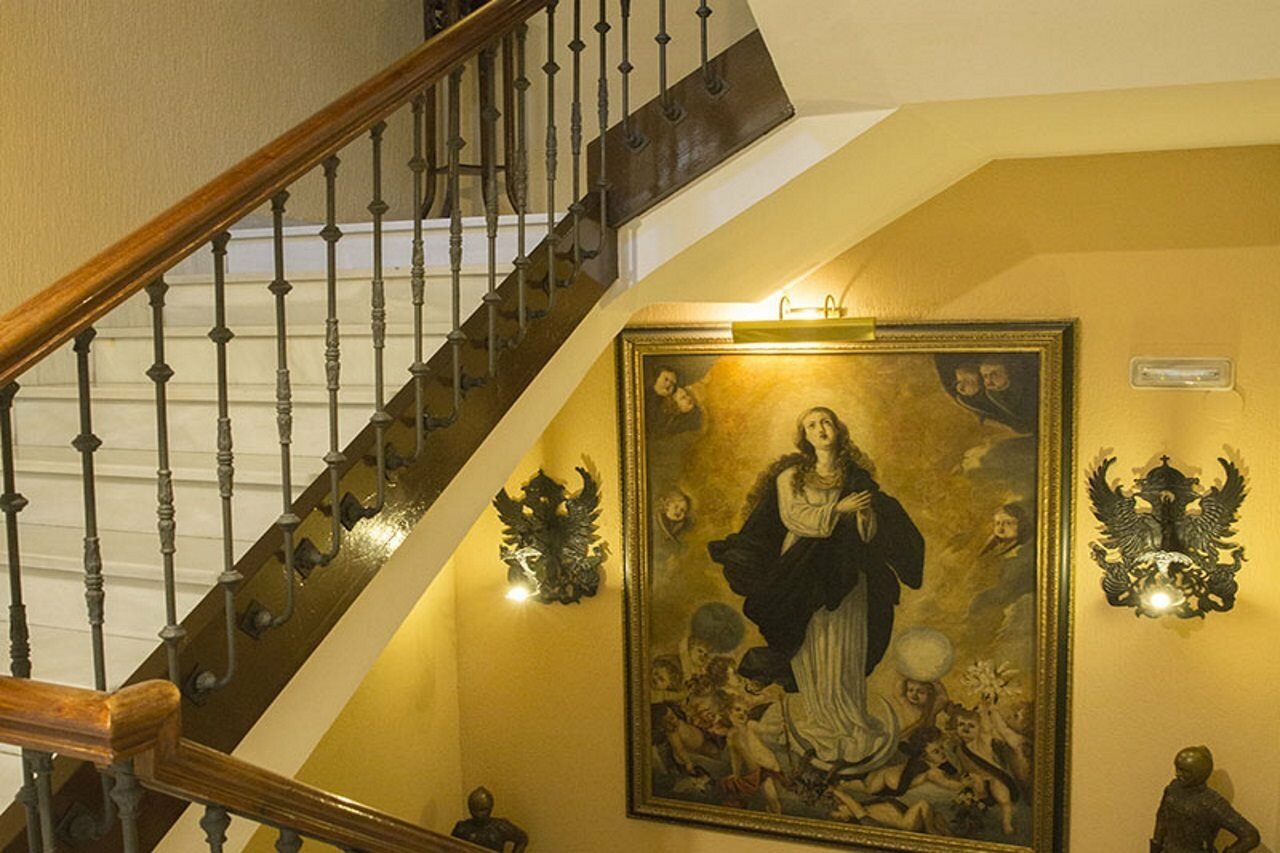 Фото Отель Reina Cristina