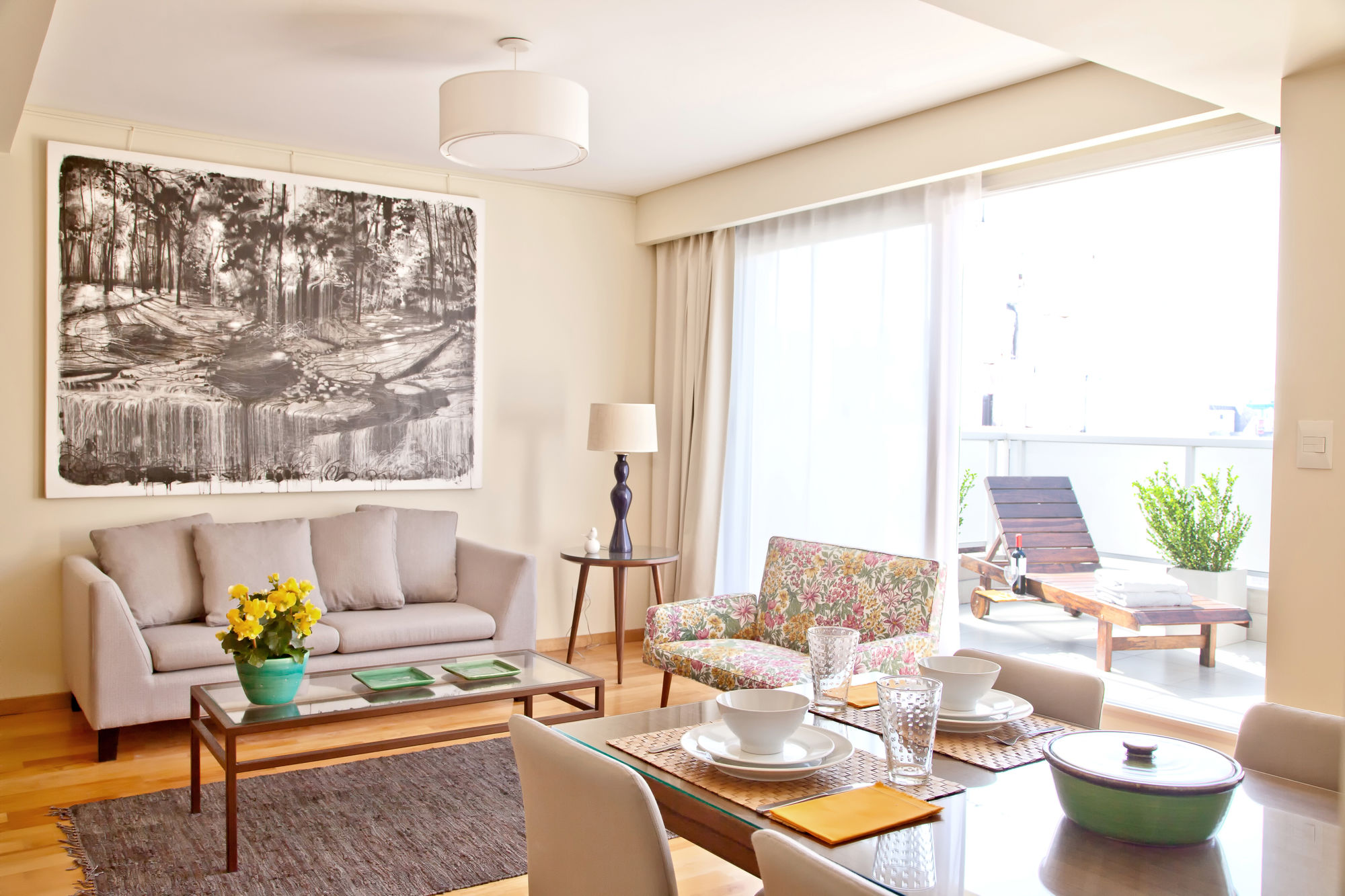 Фото Art Suites & Gallery