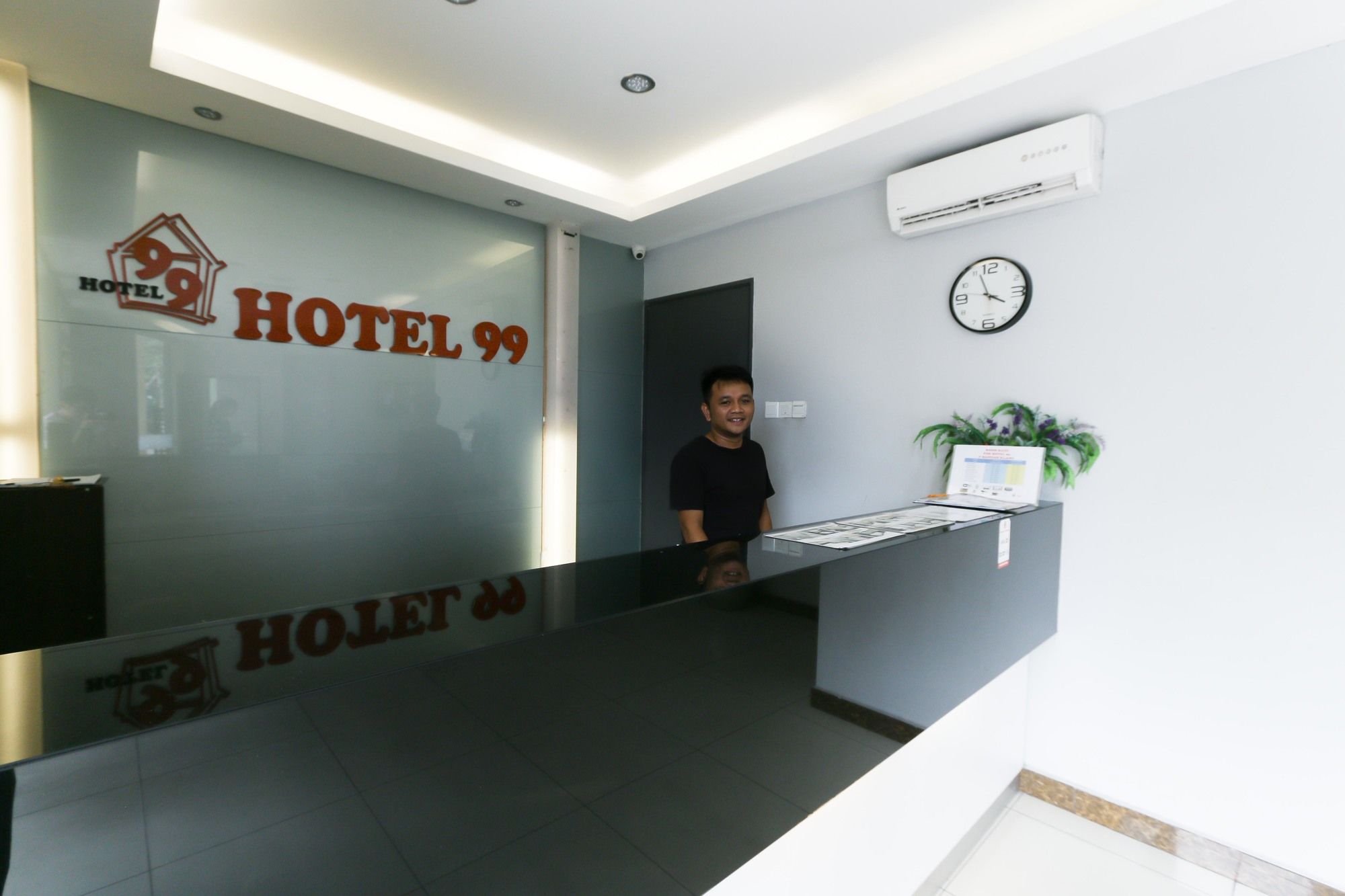 Фото Hotel 99 - Bandar Klang