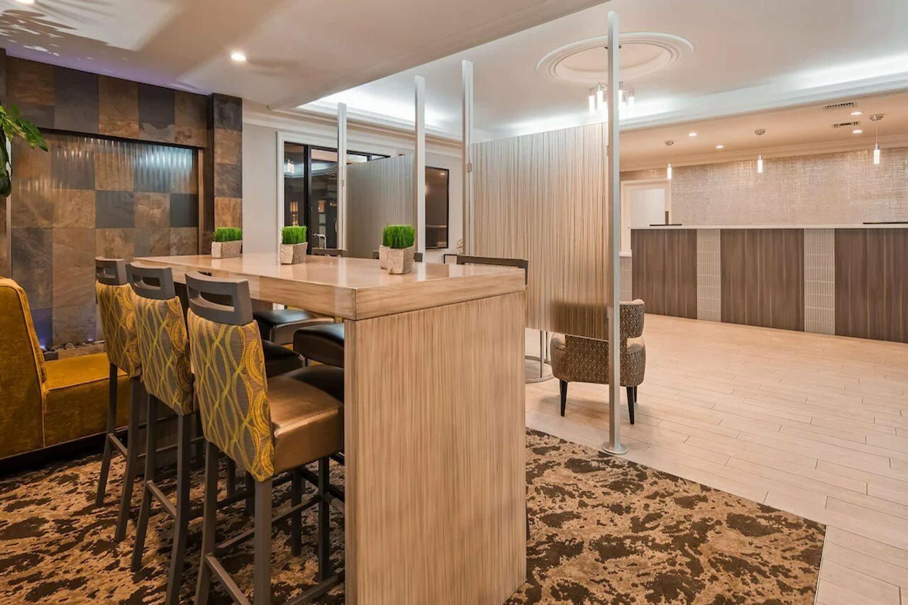 Фото Best Western Plus Ontario Airport & Convention Center