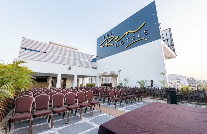 Гостиница The Ren Hotels в Нашике