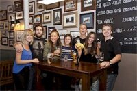 Фото White Ferry House Victoria PubLove