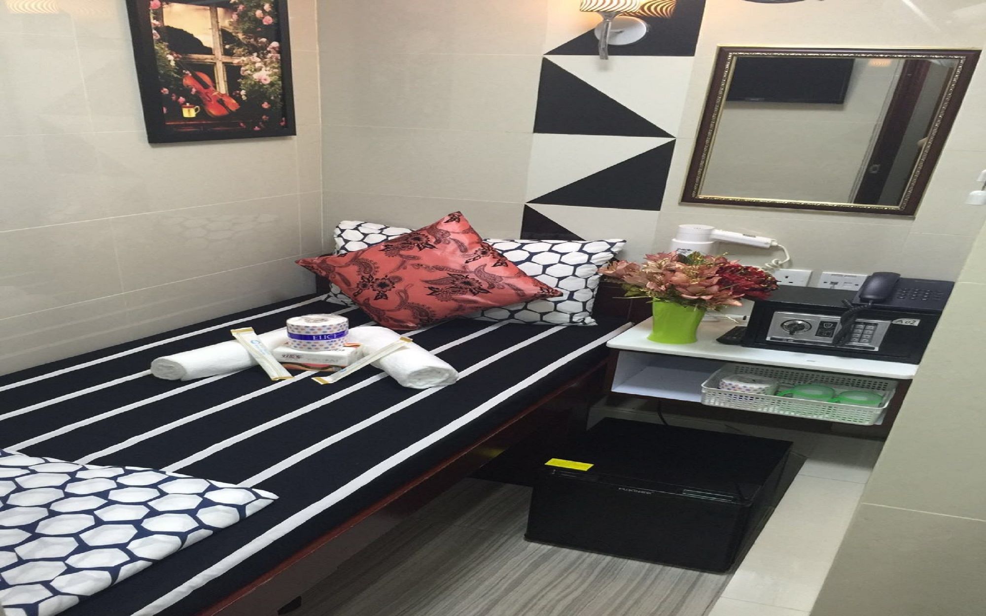 Фото Hotel Skystar