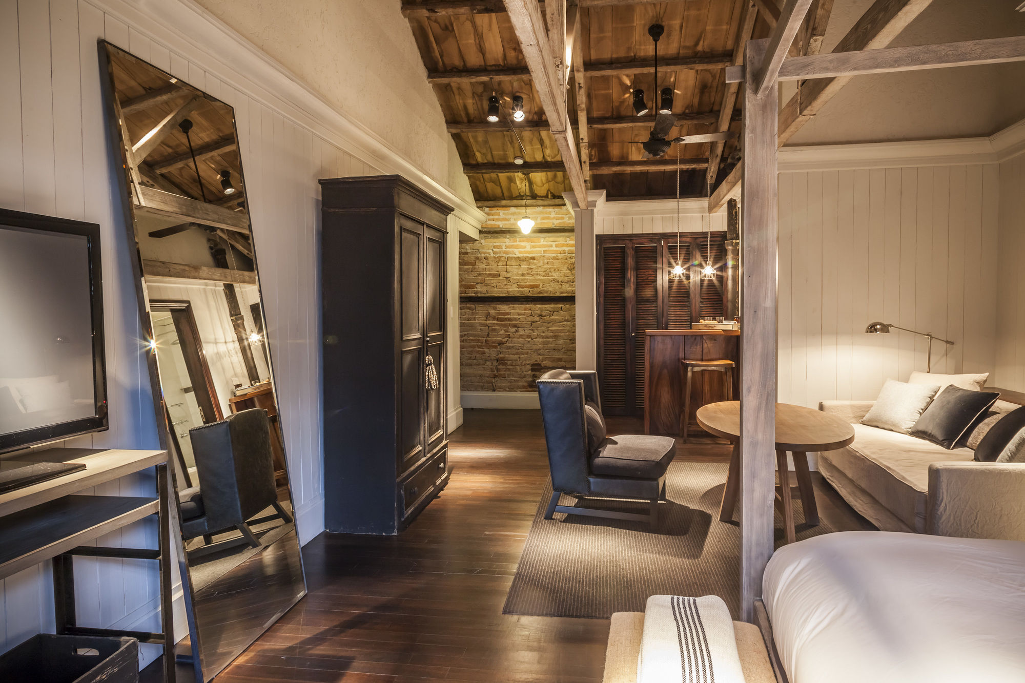 Фото La Alondra Casa De Huéspedes