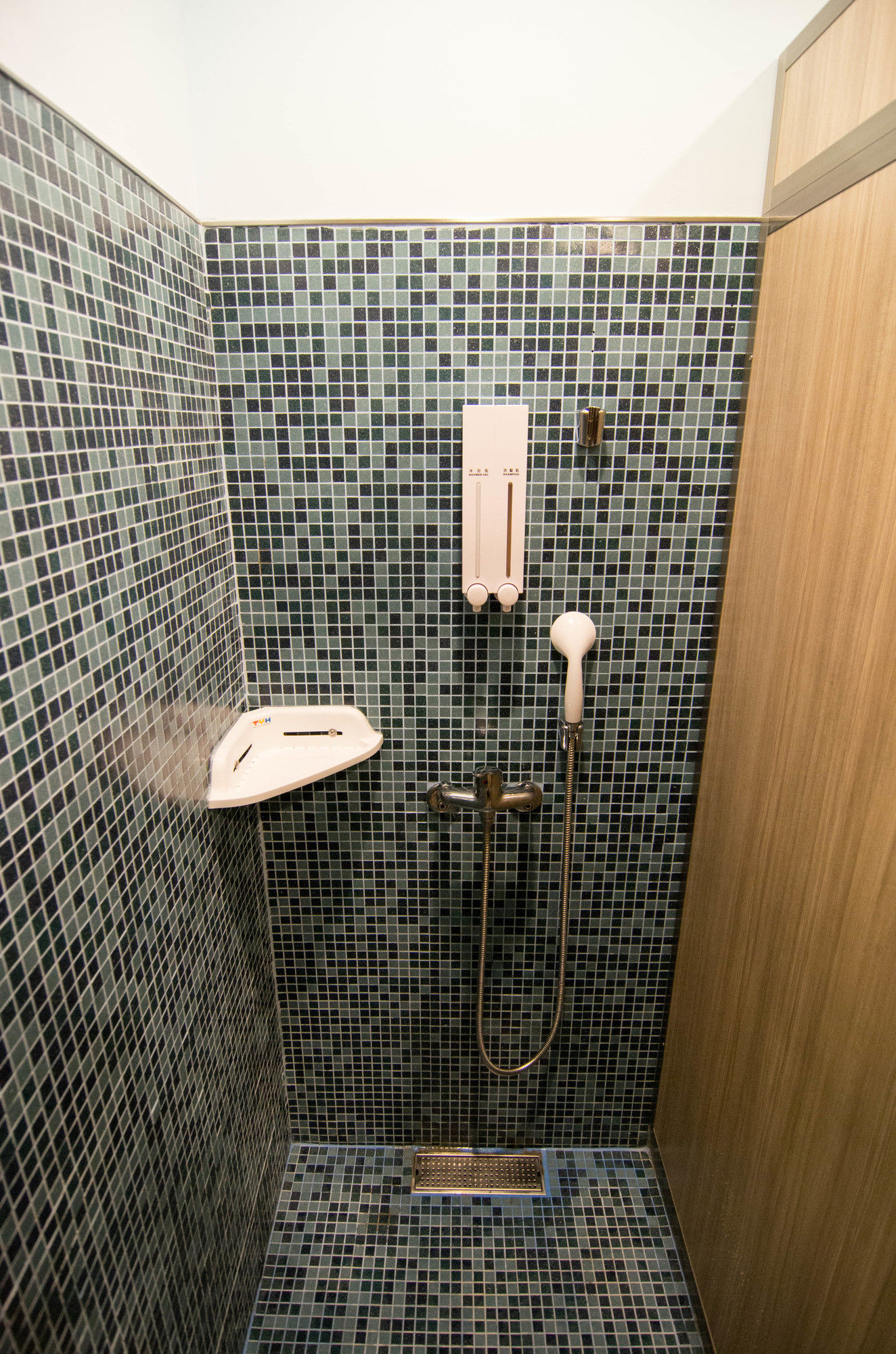 Фото Backpackers hostel - Changchun