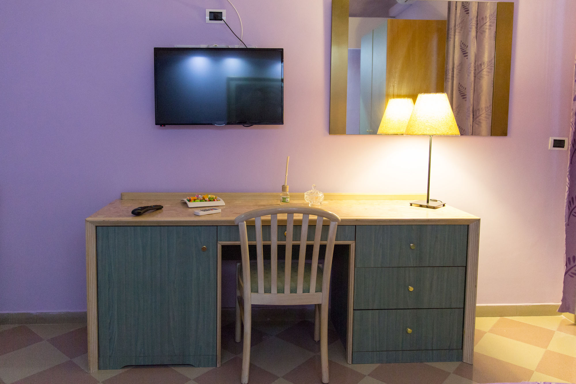 Фото Maximo Hotel