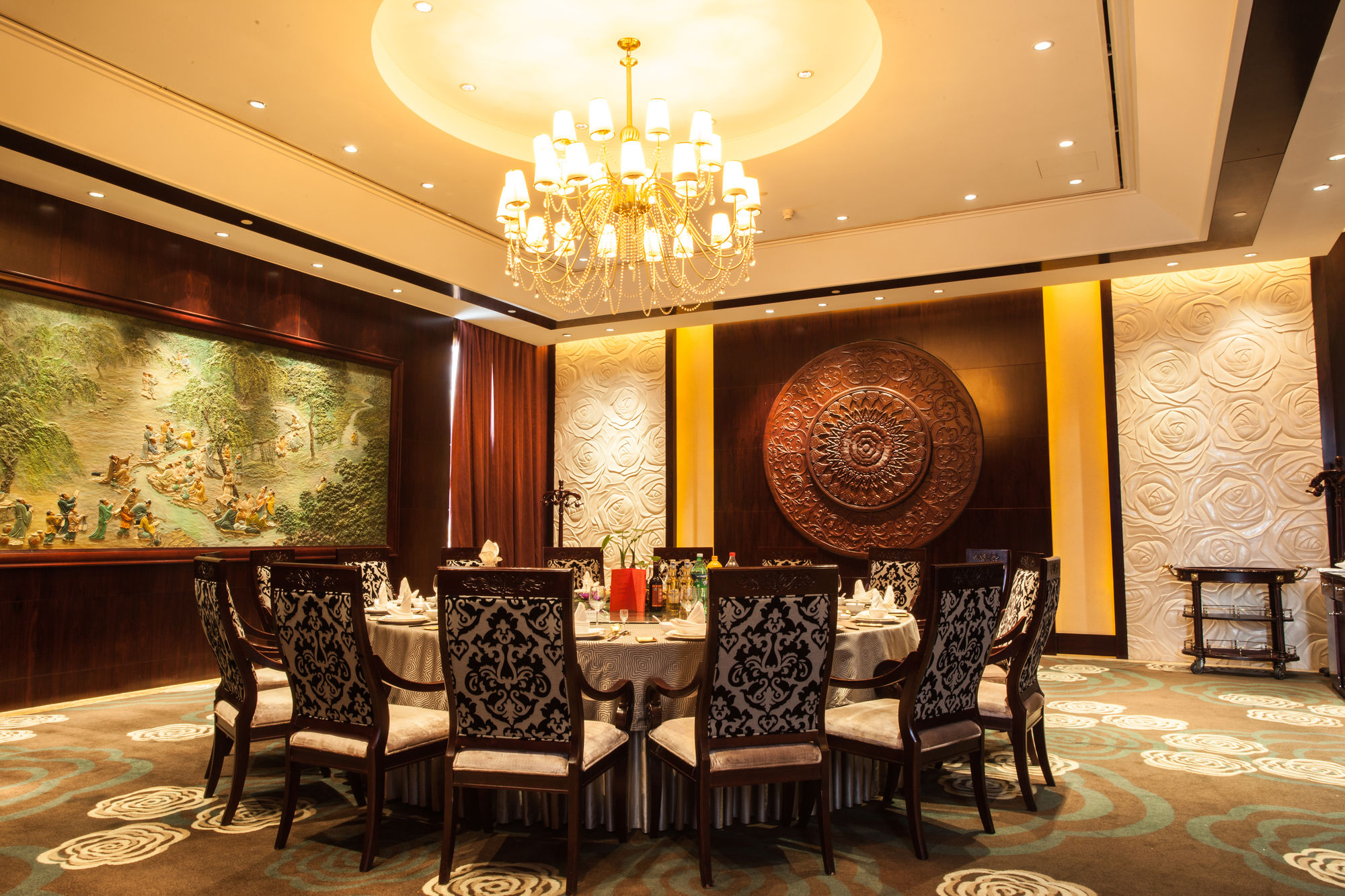 Фото Shaoxing Xianheng Grand Hotel