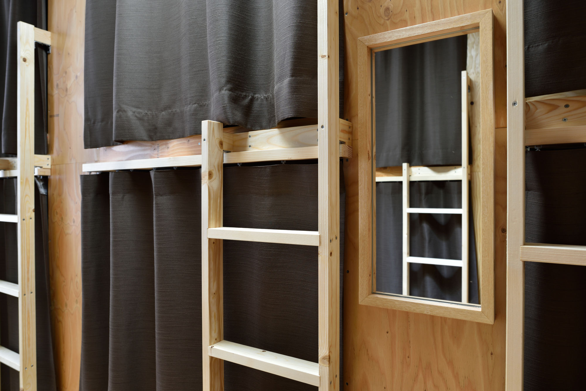 Фото Hostel Mitsuwaya Osaka