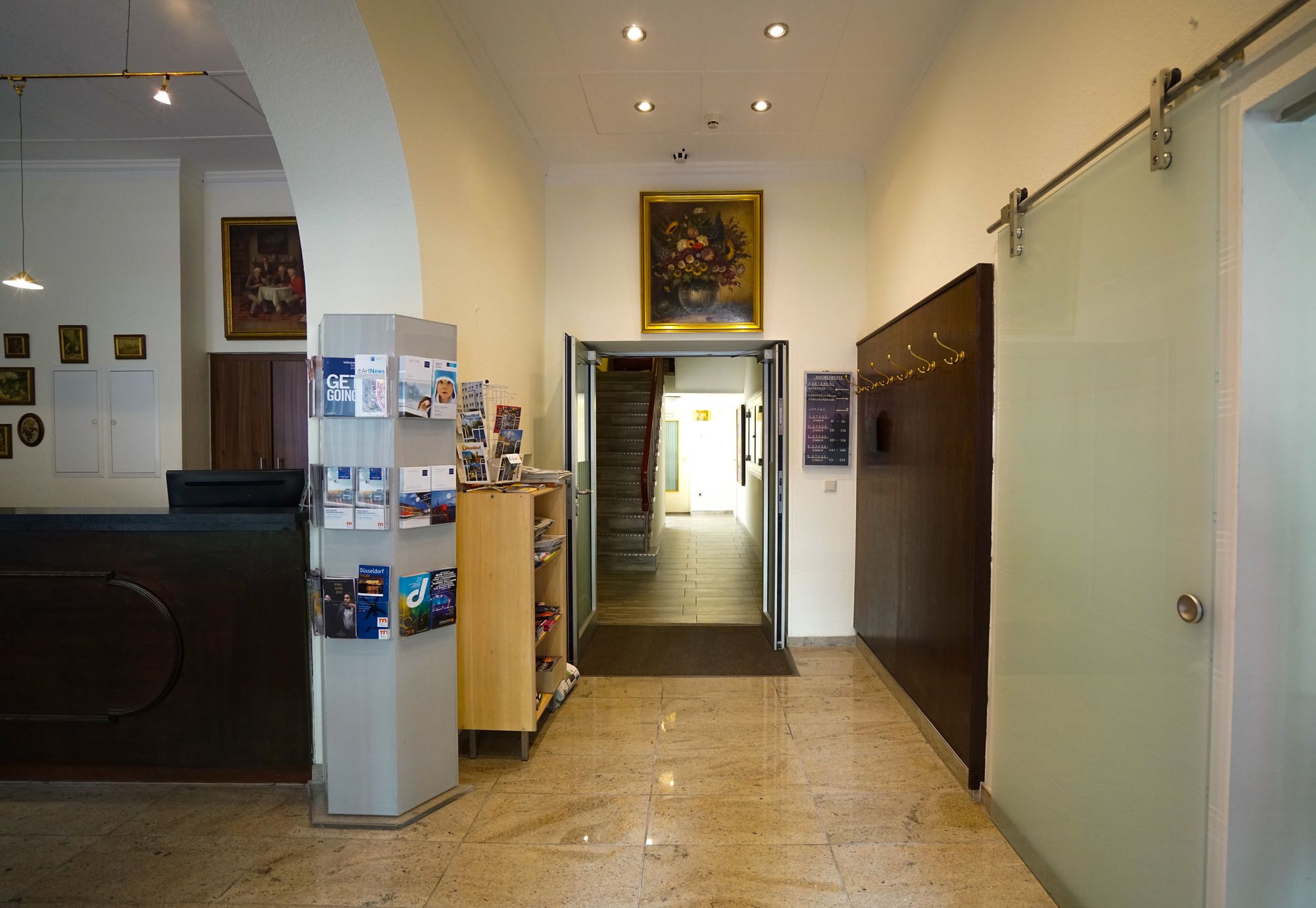 Фото Hotel Schumacher Düsseldorf