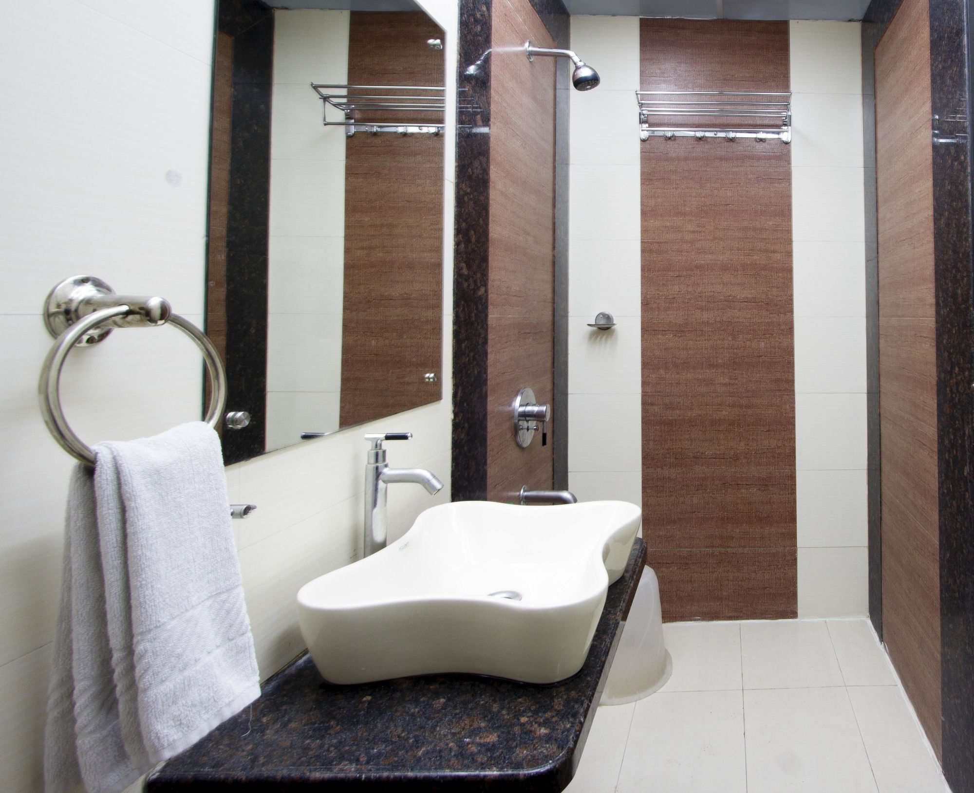 Фото FabHotel Imperio Baner