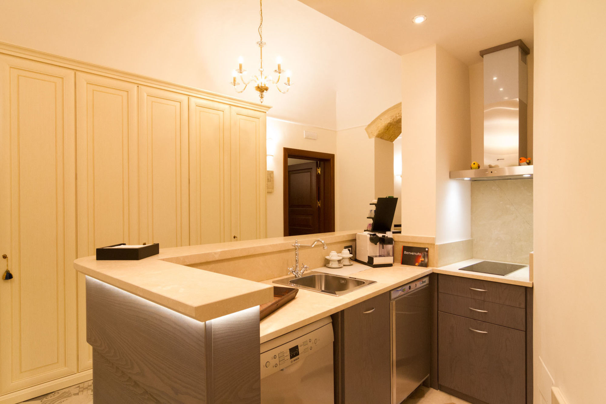 Фото Palazzo Tasca Guest House & Luxury Suite