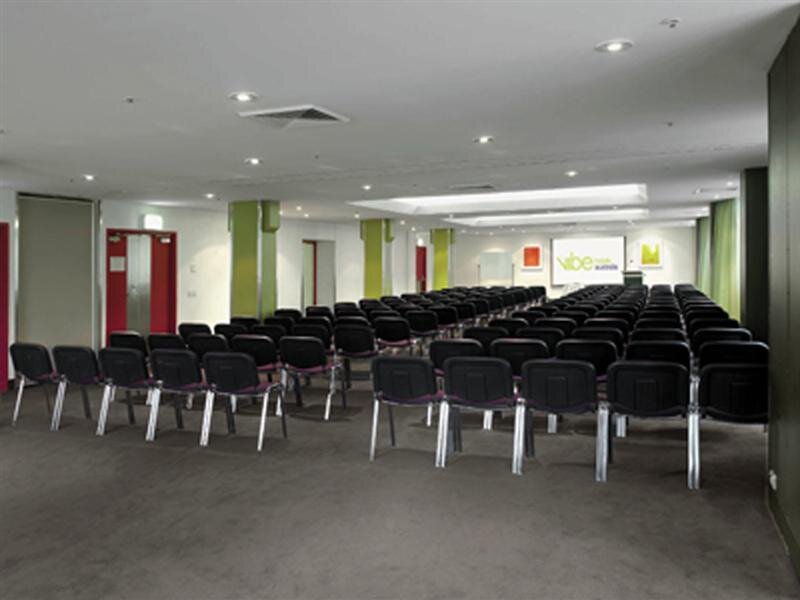 Фото Vibe Hotel Sydney