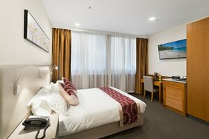 Гостиница YEHS Hotel Sydney QVB