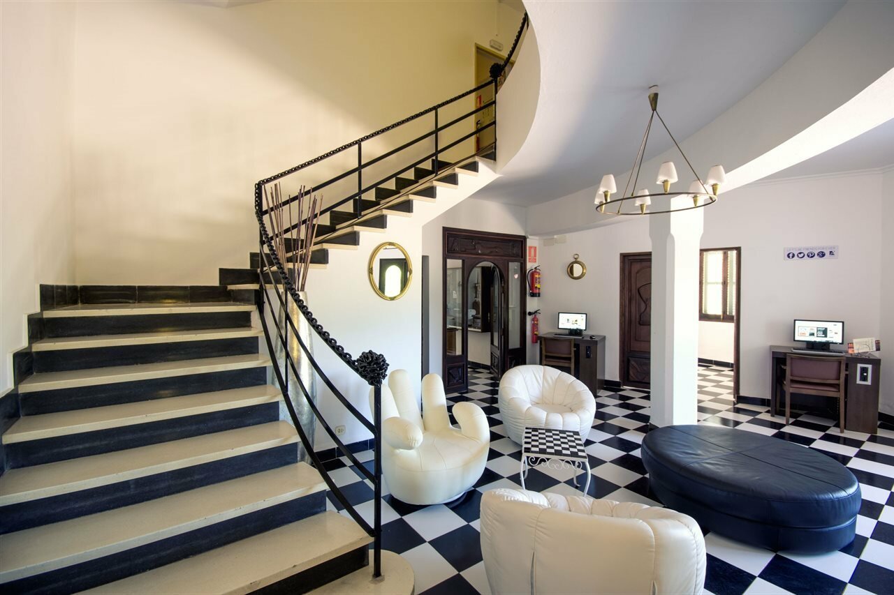 Фото Hotel Galfi