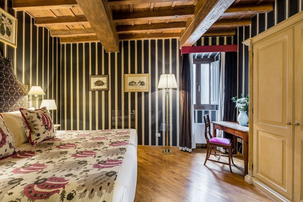 Фото Room Mate Isabella