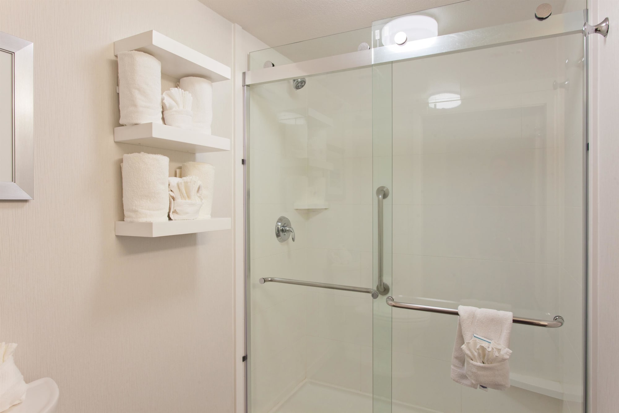 Фото Hampton Inn Santa Cruz