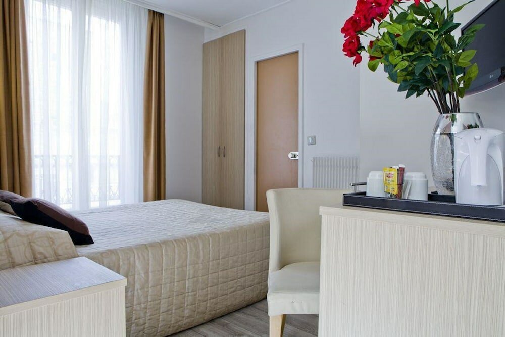 Фото Hôtel Lebron